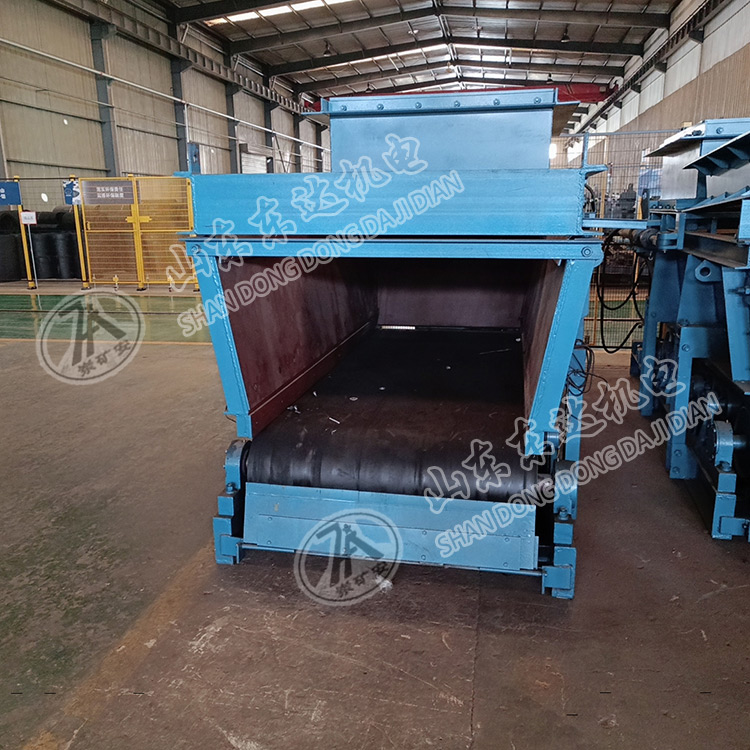 GLD2200/7.5/S皮带式给煤机